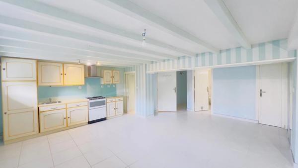 Quimper (Frugy) – Maison rénovée 165 m² habitable, avec studio indépendant, quartier résidentiel proche universités et commerces, fort potentiel locatif