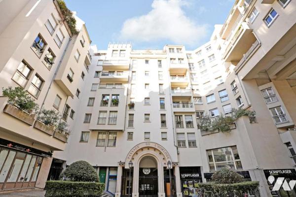 Studio à vendre – 3-5 rue Bernard de Clairvaux, PARIS (3ème) 