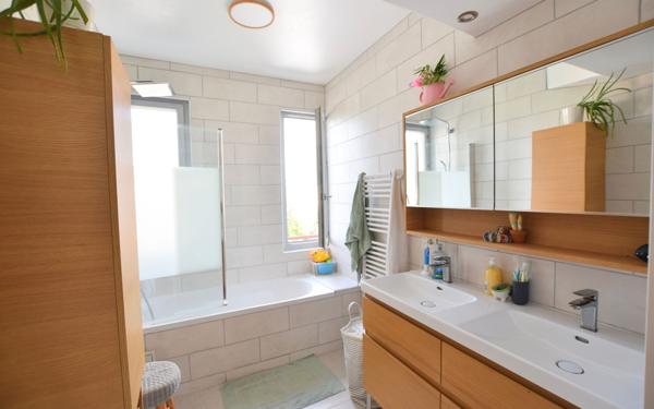 Appartement à vendre    4 pièces • 90,79 m2 Francheville