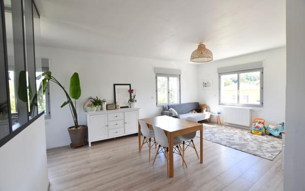 Appartement à vendre    4 pièces • 90,79 m2 Francheville