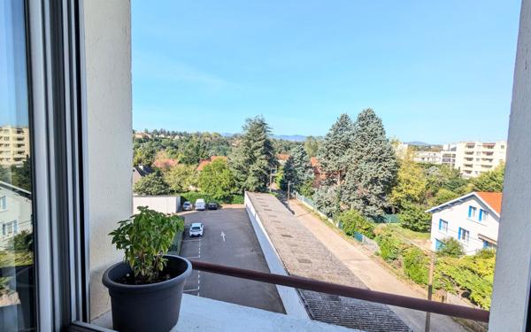 Appartement à vendre    4 pièces • 90,79 m2 Francheville