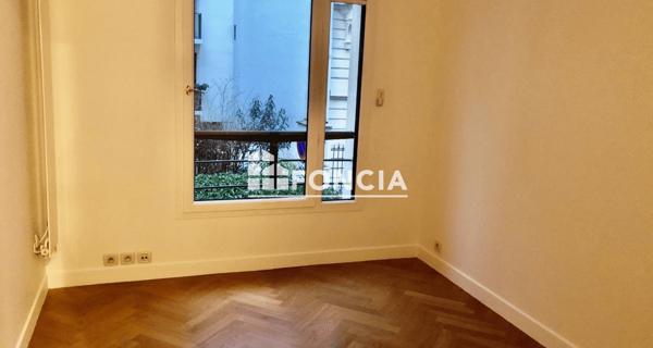 Location Appartement 2 pièces 47.61 m² - Paris 75016