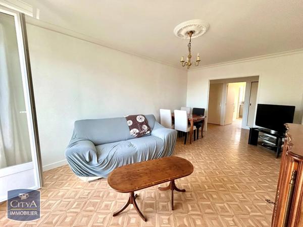 Appartement à louer 3 pièces 61.01m² La Flèche (72200)