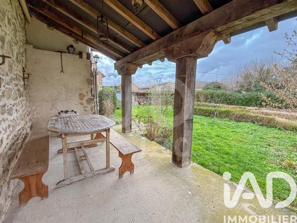 Maison à vendre 6 pièces 148 m² Sainte-Thérence