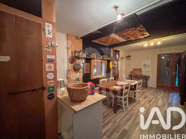 Maison à vendre 6 pièces 148 m² Sainte-Thérence