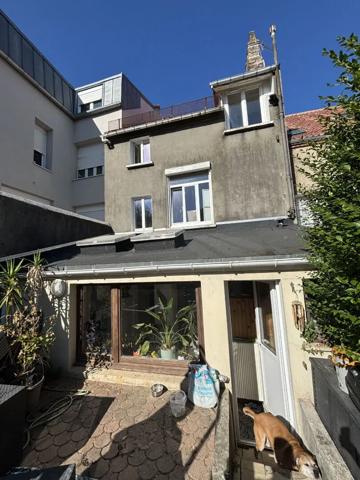 Maison à vendre 7 pièces 153.1m² Boulogne-sur-Mer (62200)