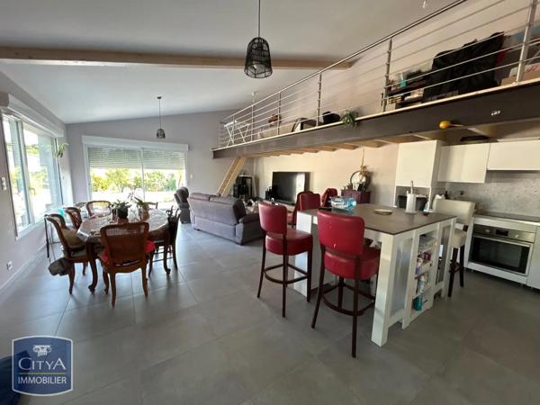 Maison à louer 4 pièces 135.55m²