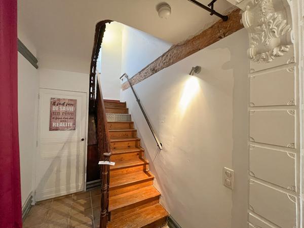 Maison de ville rénovée - hyper centre