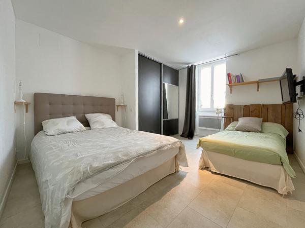 Maison de ville rénovée - hyper centre