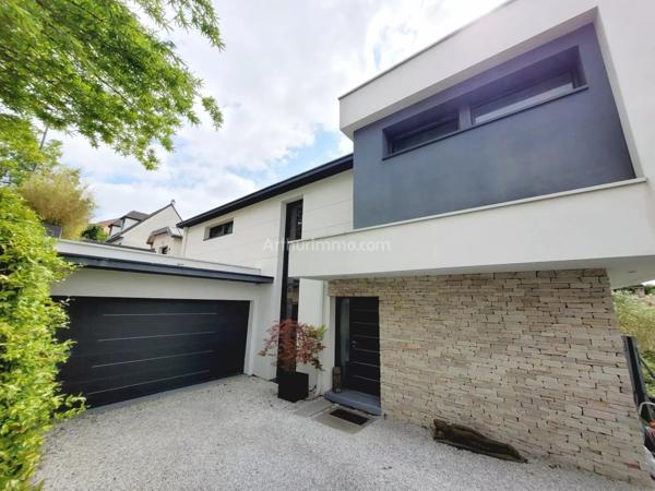Vente Maison 9 pièces 221 m2 à Clamart