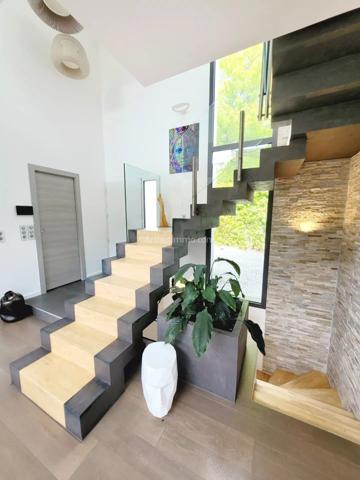 Vente Maison 9 pièces 221 m2 à Clamart