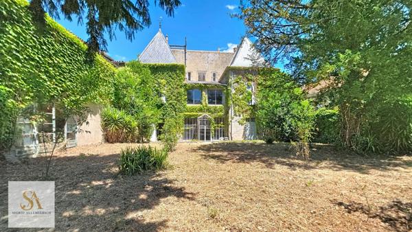 Immeuble de caractère avec jardin – Plus de 750 m² habitables au cœur de Limoux