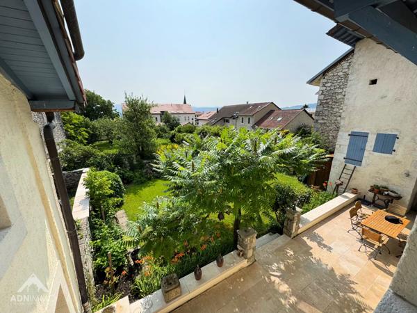 Collonges (01550) Maison 6 Pièces 200 m2