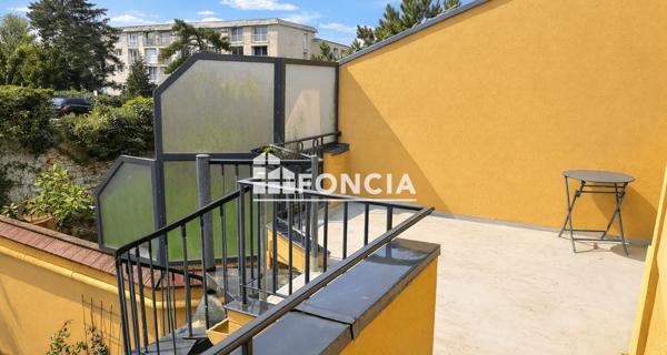 À vendre Maison 8 pièces 160 m² - Versailles 78000