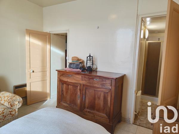 Maison rustique 2 pièces de 52 m² à Confolens (16500)