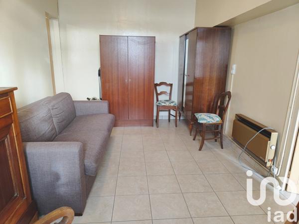 Maison rustique 2 pièces de 52 m² à Confolens (16500)