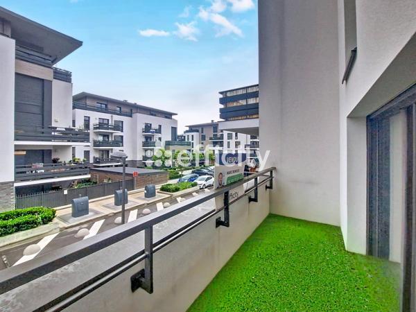 Appartement
         2 pièces
        - 55 m² Exclusivité 209 000 € *