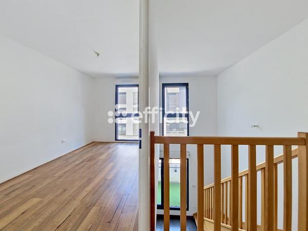 Appartement
         2 pièces
        - 55 m² Exclusivité 209 000 € *