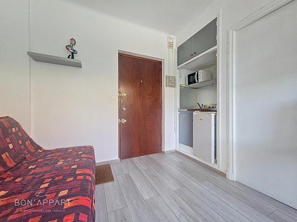 Appartement 1 pièce(s) 16 m²