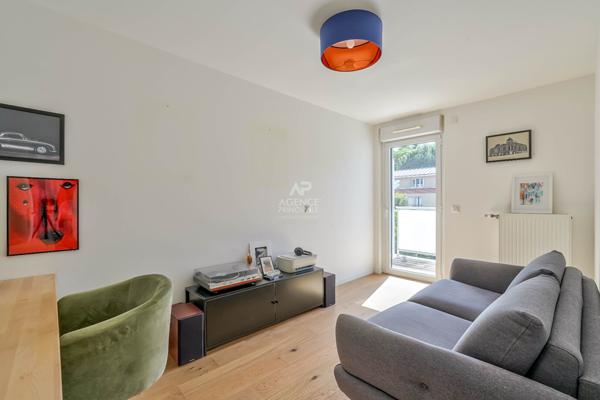 CHAVILLE bas limite Sèvres - 3 pièces récent avec balcon €455 000 ** - Référence 580-C