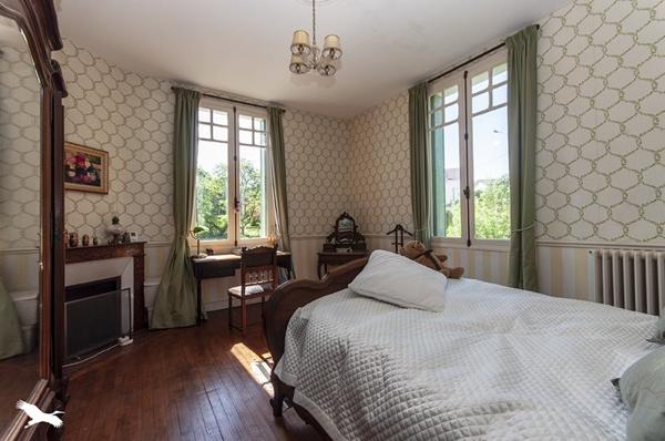 Maison 231 440 € Nontron 10 p 189 m² DPE D