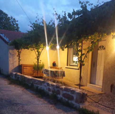 🏡 Maison en pierre pleine de charme – 133 m² – Quintenas