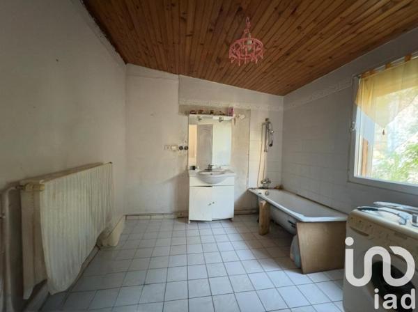 Maison 5 pièces de 105 m² à Annœullin (59112)