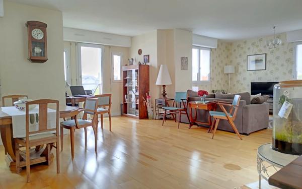 Appartement à vendre    4 pièces • 99 m2 Cholet