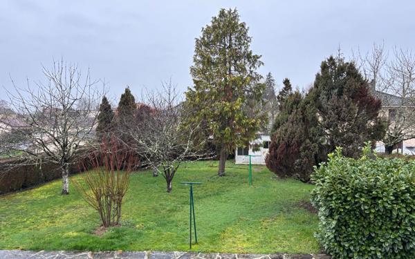 Maison à vendre    4 pièces •  Saint-Junien