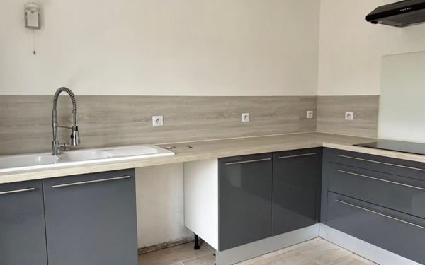 Maison à vendre    4 pièces •  Saint-Junien