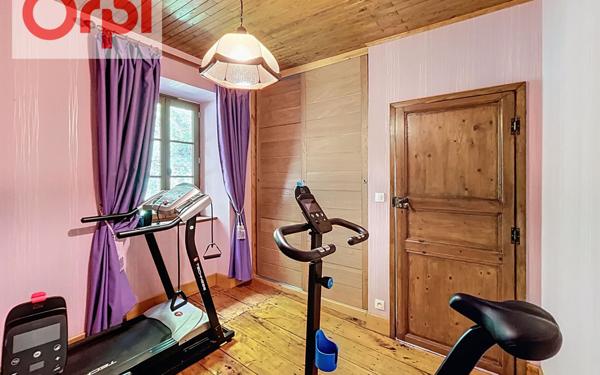 Maison à vendre    5 pièces •  Aspet