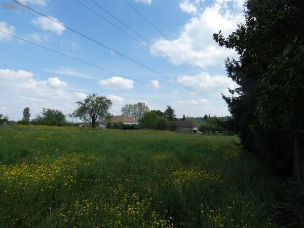 Achat - Terrain à bâtir Saint-Junien 87200 2113 m 2