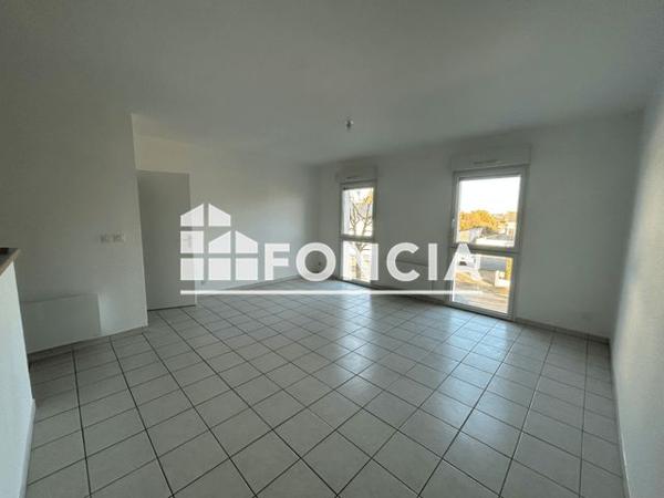 Location Appartement 2 pièces 53.32 m² - 37 RUE LOUISE MICHEL Bouguenais 44340