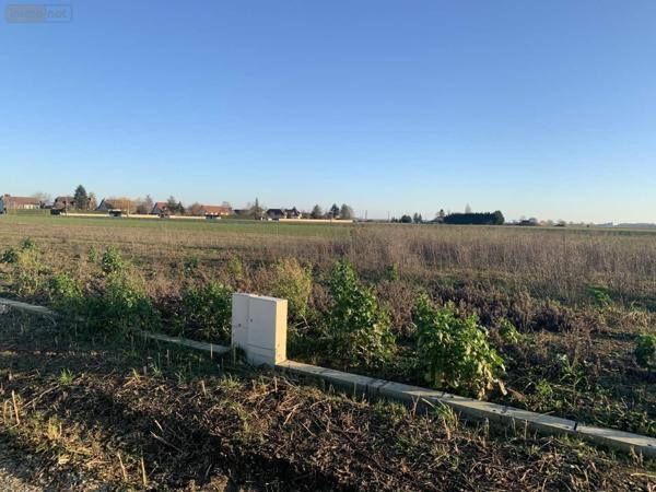 Terrain à Batir à vendre à Rouvres-en-Plaine en Côte-d'Or (21110), ref : 078/1012