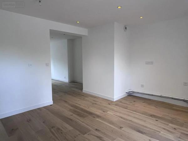 Achat - Appartement Angers 49000 3 pièces 77 m 2 306 m 2