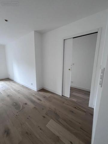 Achat - Appartement Angers 49000 3 pièces 77 m 2 306 m 2