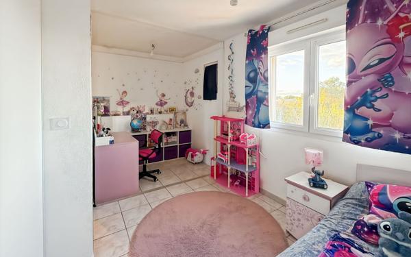 Maison à vendre    4 pièces •  Vias