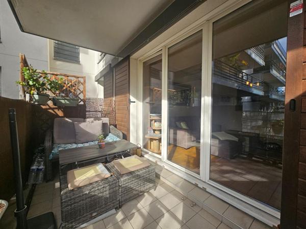 Appartement Courbevoie 3 pièce(s) 63 m2