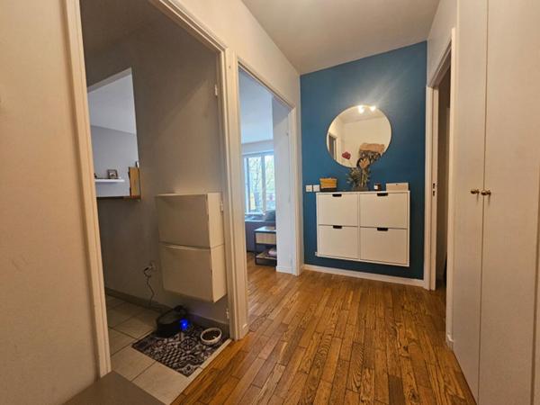 Appartement Courbevoie 3 pièce(s) 63 m2