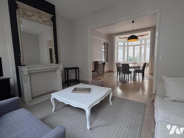 CALAIS MAIRIE - MAISON BOURGEOISE