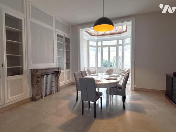 CALAIS MAIRIE - MAISON BOURGEOISE