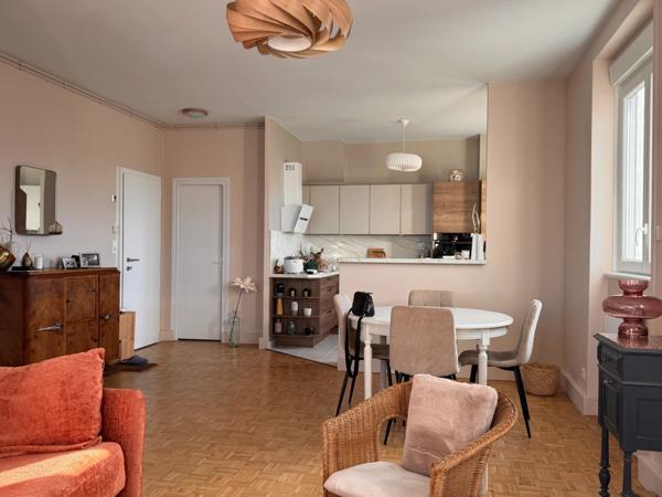 Exceptionnel. Appartement 1 chambre pieds dans l'eau Loctudy