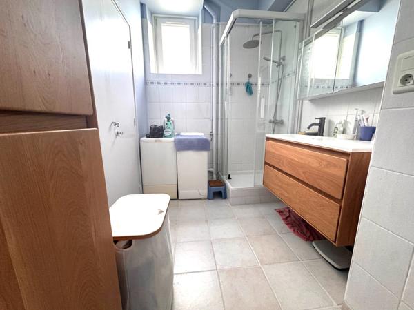 Exceptionnel. Appartement 1 chambre pieds dans l'eau Loctudy