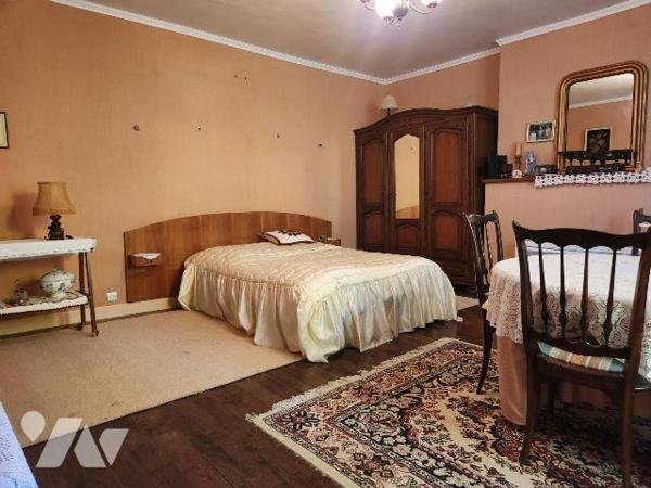 À vendre à Champignol-lez-Mondeville, charmant village situé à seulement 15 km de Bar-sur-Aube ...