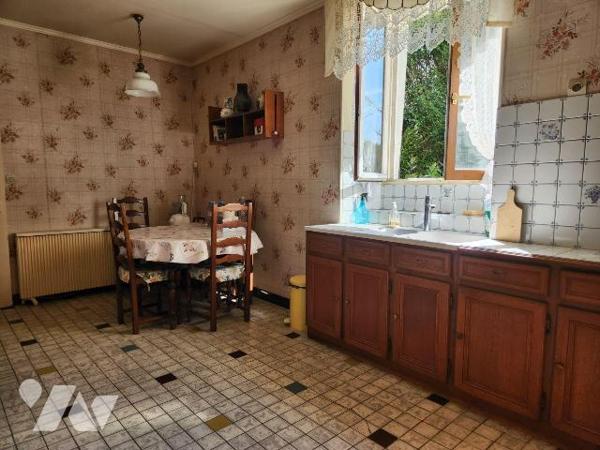 À vendre à Champignol-lez-Mondeville, charmant village situé à seulement 15 km de Bar-sur-Aube ...