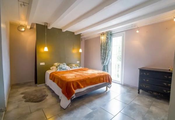 maison 5 pièces 195m² à vendre à Uchacq-et-Parentis