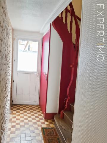 Étampes (91150) Appartement de type F2 vendu meublé