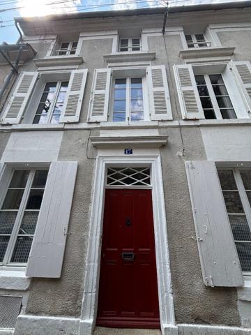 Ensemble immobilier à Fontenay Le Comte