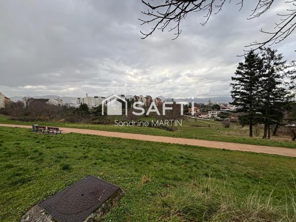 Appartement T4 Bois-Beaumont, 83m2, parking