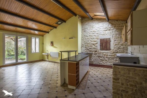 Maison à vendre |  Marans |  7 pièces | 158 m²